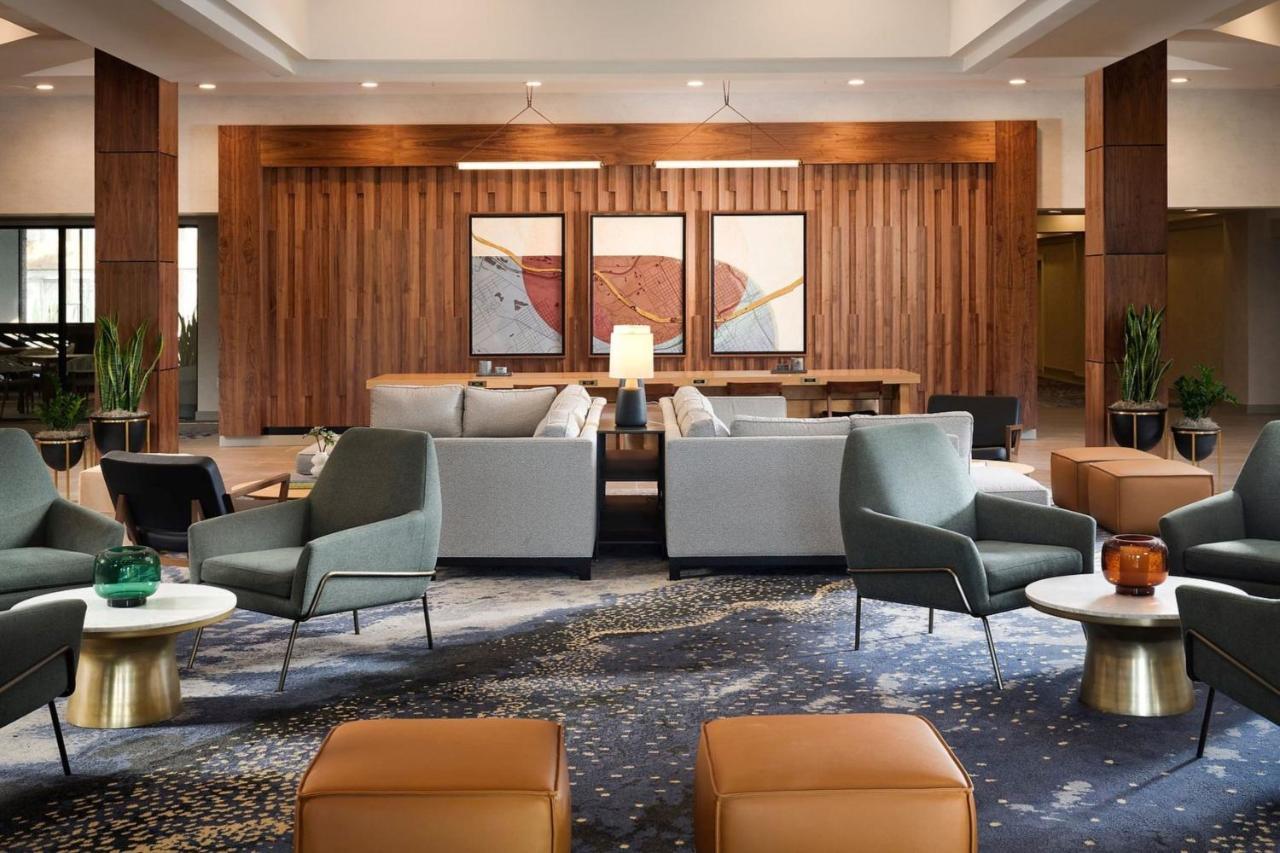 Sheraton Grand Rapids Airport Hotel Cascade Zewnętrze zdjęcie