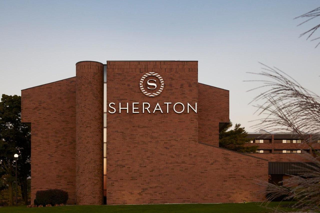 Sheraton Grand Rapids Airport Hotel Cascade Zewnętrze zdjęcie