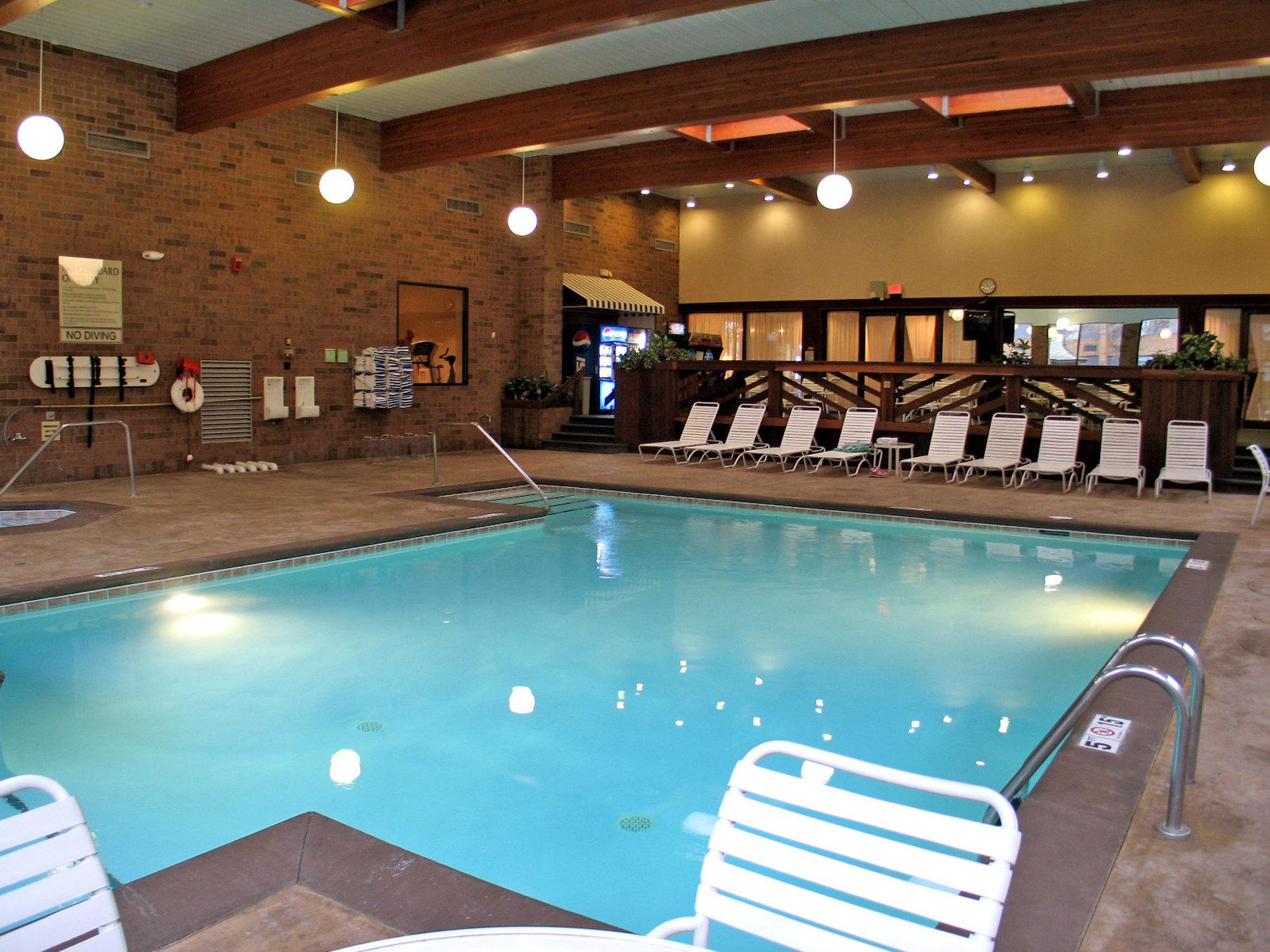 Sheraton Grand Rapids Airport Hotel Cascade Zewnętrze zdjęcie